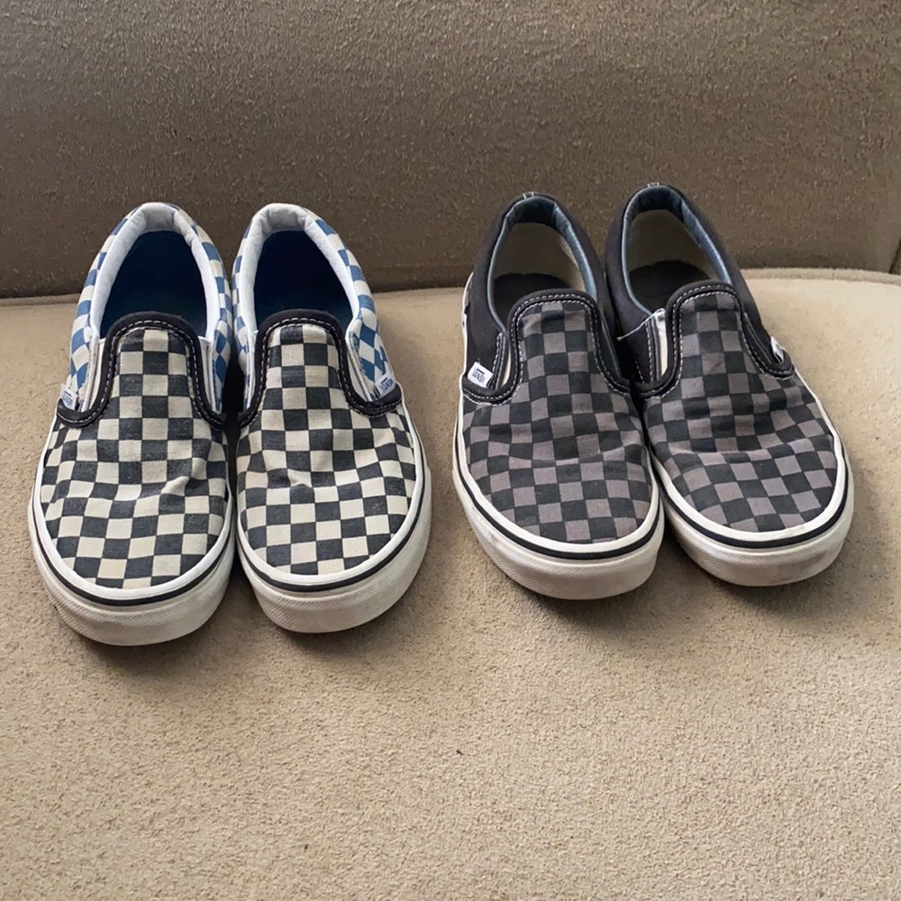 2 pairs of kids Vans Shoes